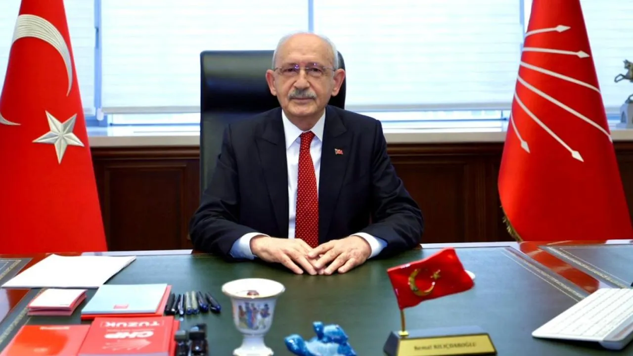 Kemal Kılıçdaroğlu CHP Genel Merkezi'nde Yeni Çalışmalara Başladı kapak görseli