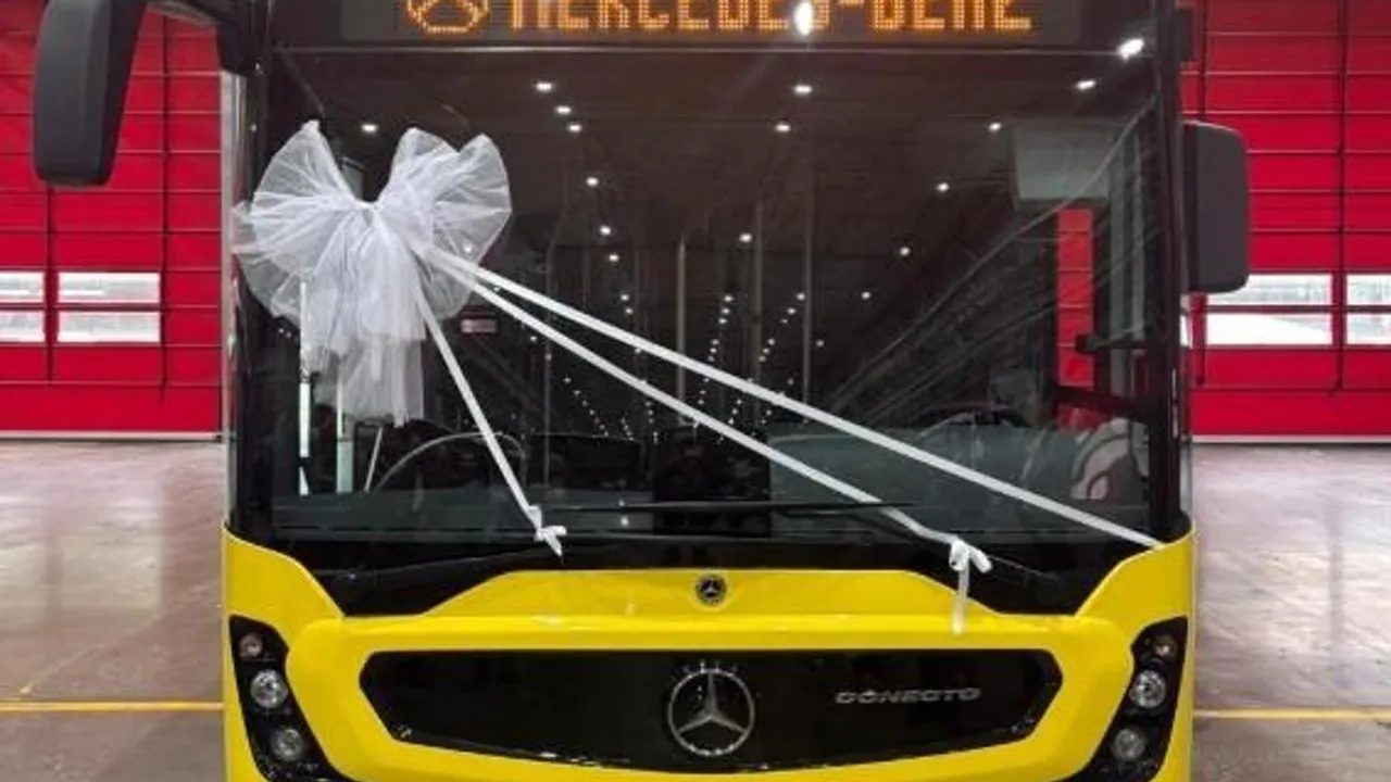 Otokar Üretimi İlk Mercedes-Benz Conecto Otobüsü Banttan İndi kapak görseli