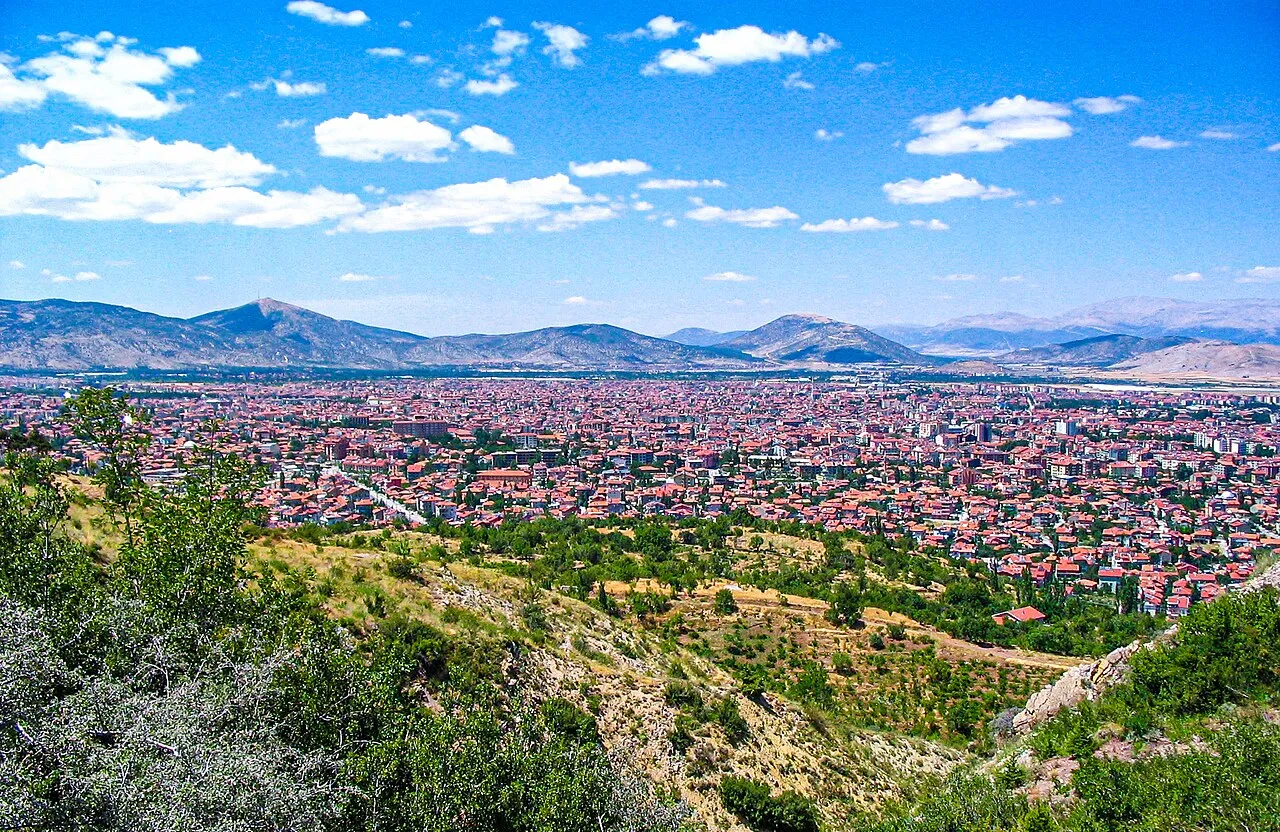 Isparta gezi rehberi: gezilecek yerler, meşhur yemekler ve 1 günlük rota kapak görseli